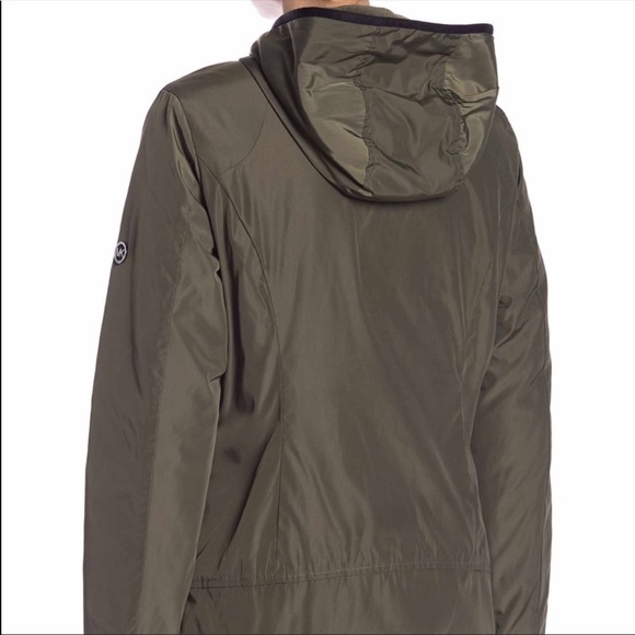 Michael Kors plush windbreaker olive color NEW - Picture 2 of 8